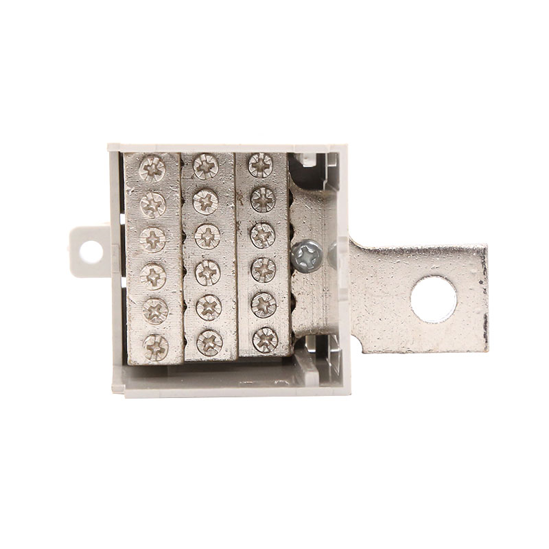 16049901 空開(kāi)16-50左組合一進(jìn)十八出